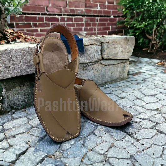 Leather Peshawari chappal (Camel color)